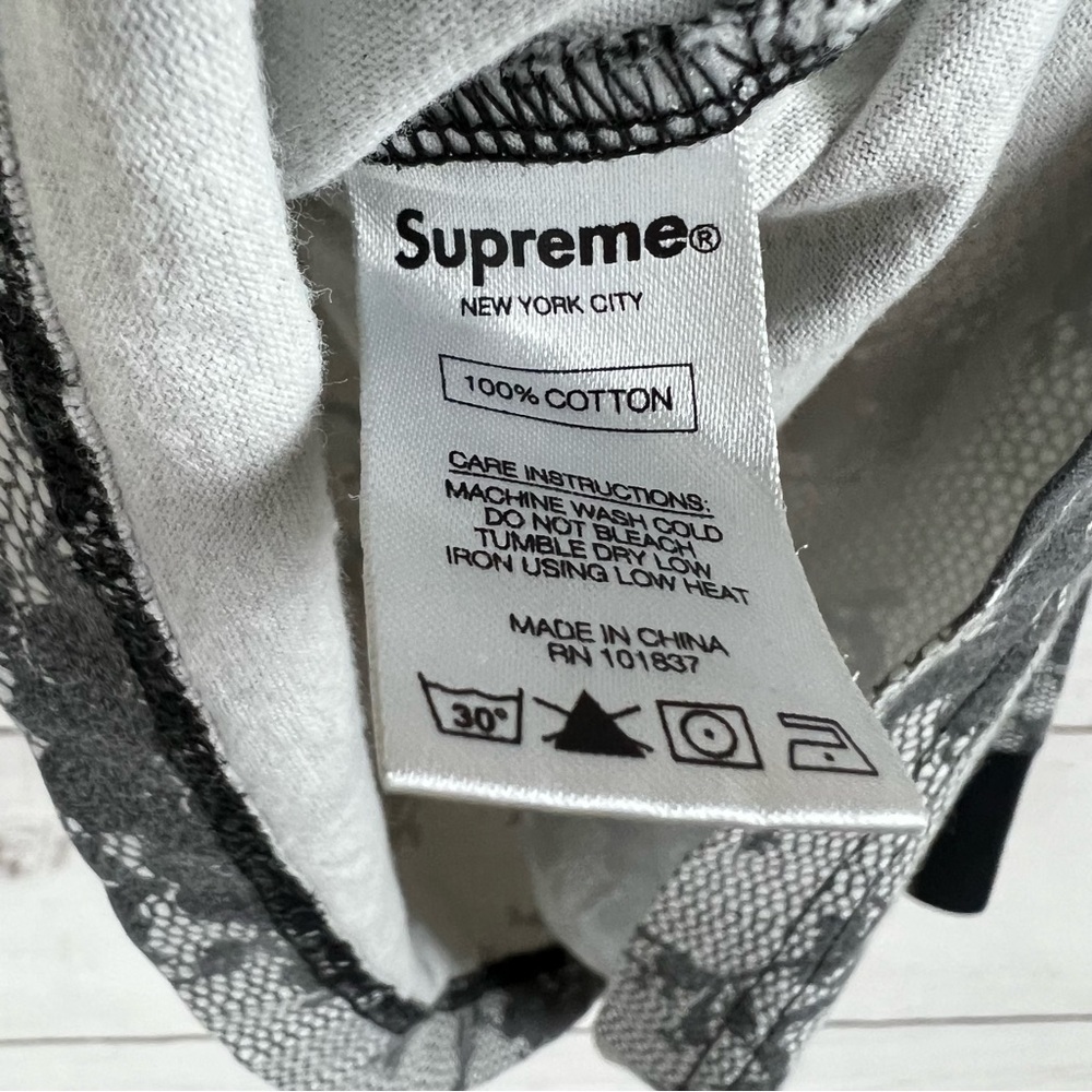 Supreme Floral Long Sleeve Shirt Medium - Picture 5 of 5